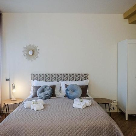 Verona Suites And Rooms Екстер'єр фото