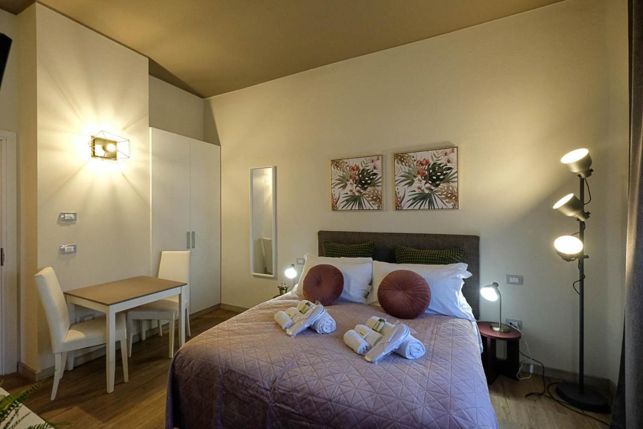 Verona Suites And Rooms Екстер'єр фото