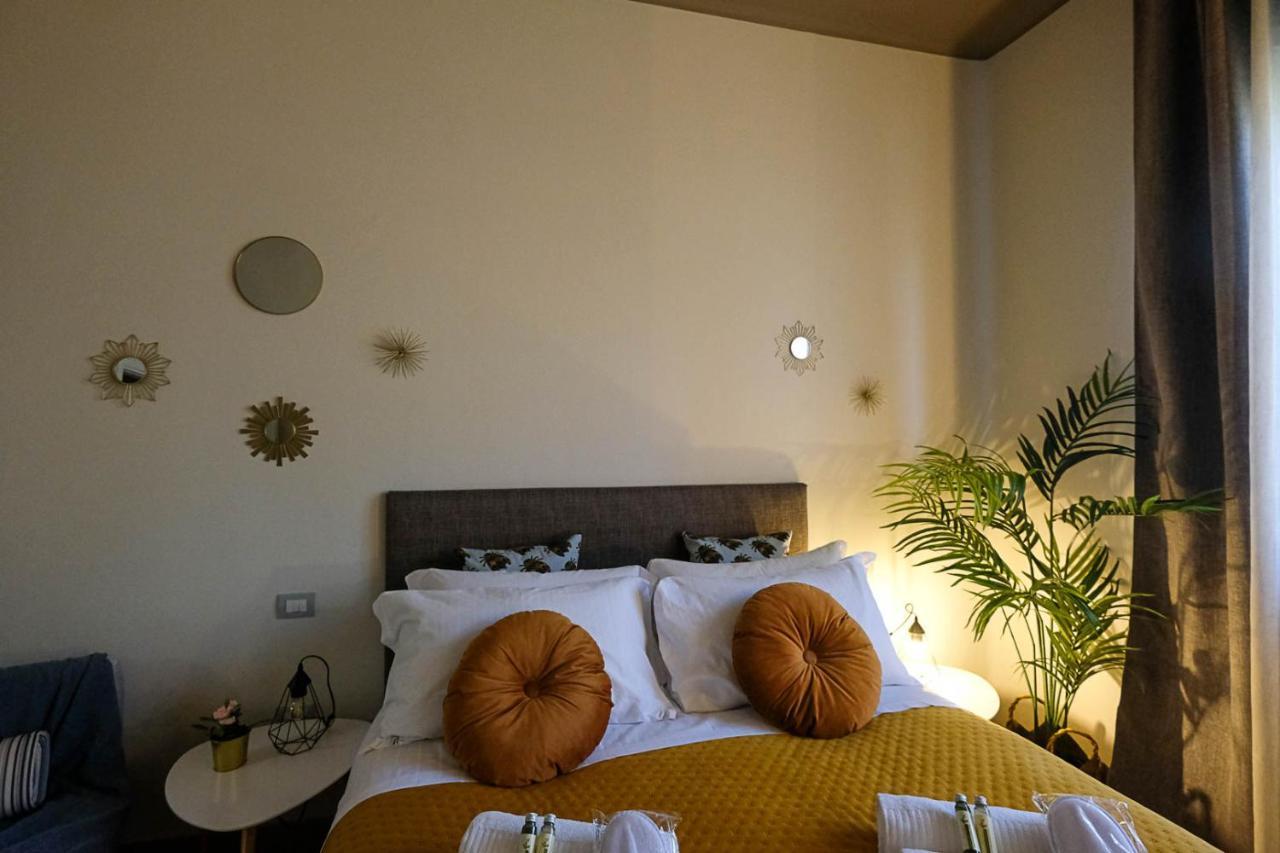 Verona Suites And Rooms Екстер'єр фото