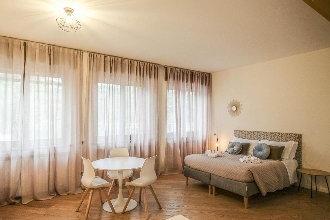 Verona Suites And Rooms Екстер'єр фото