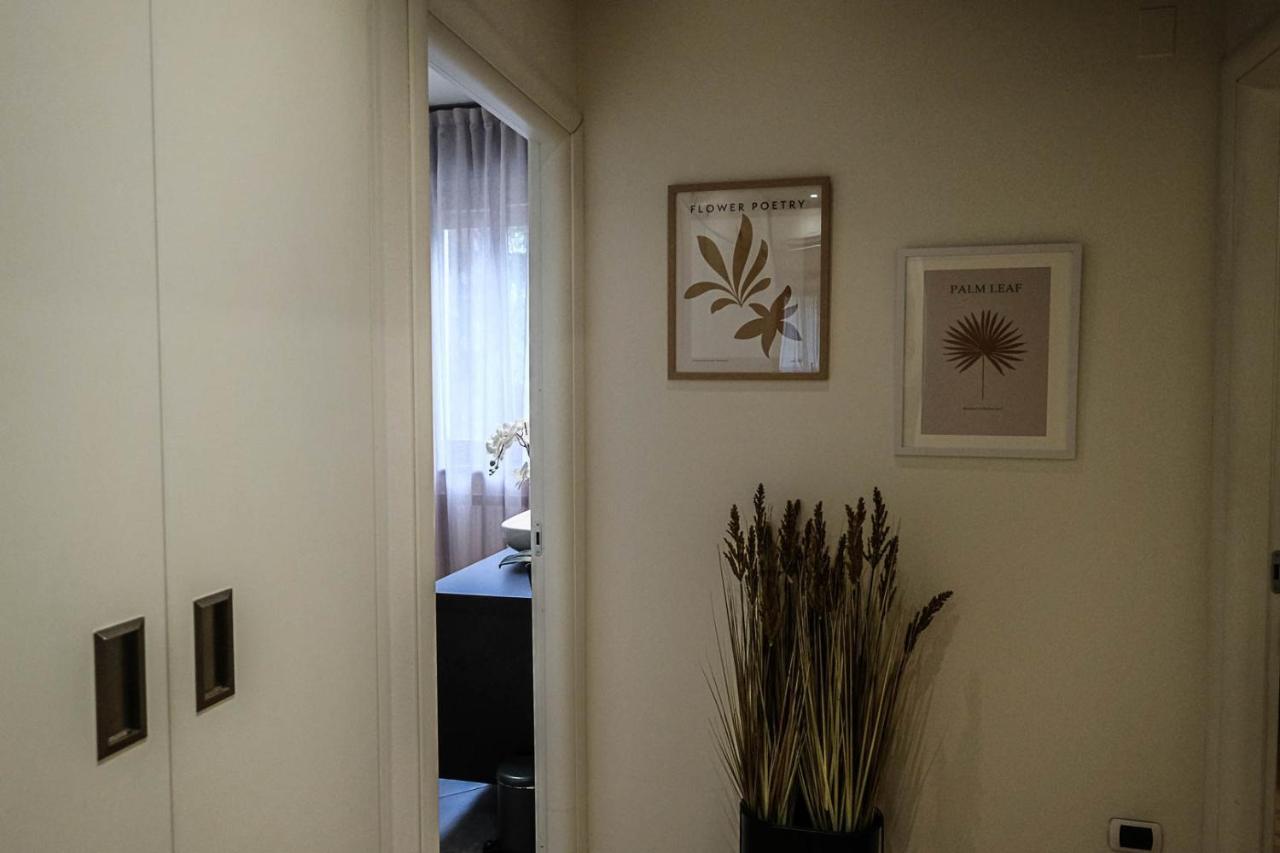 Verona Suites And Rooms Екстер'єр фото