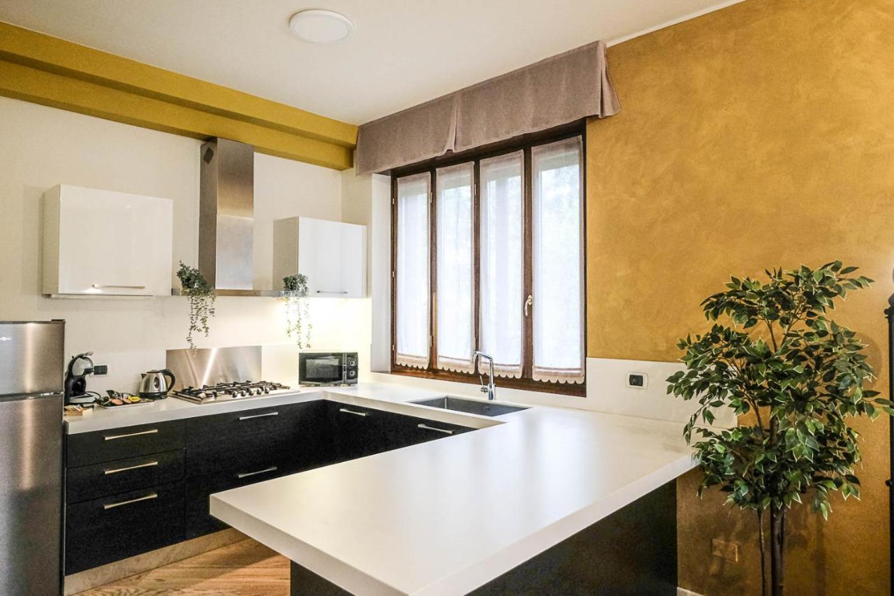 Verona Suites And Rooms Екстер'єр фото