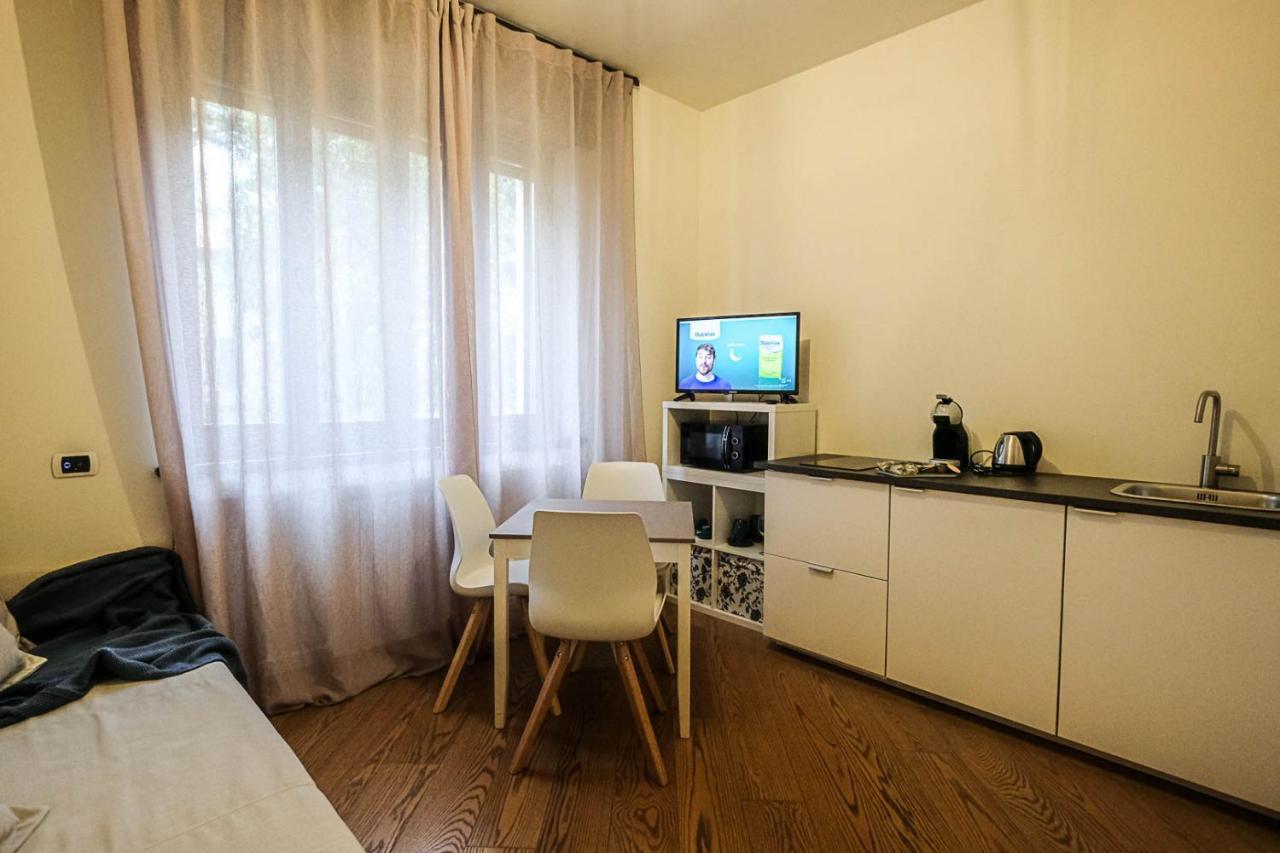 Verona Suites And Rooms Екстер'єр фото