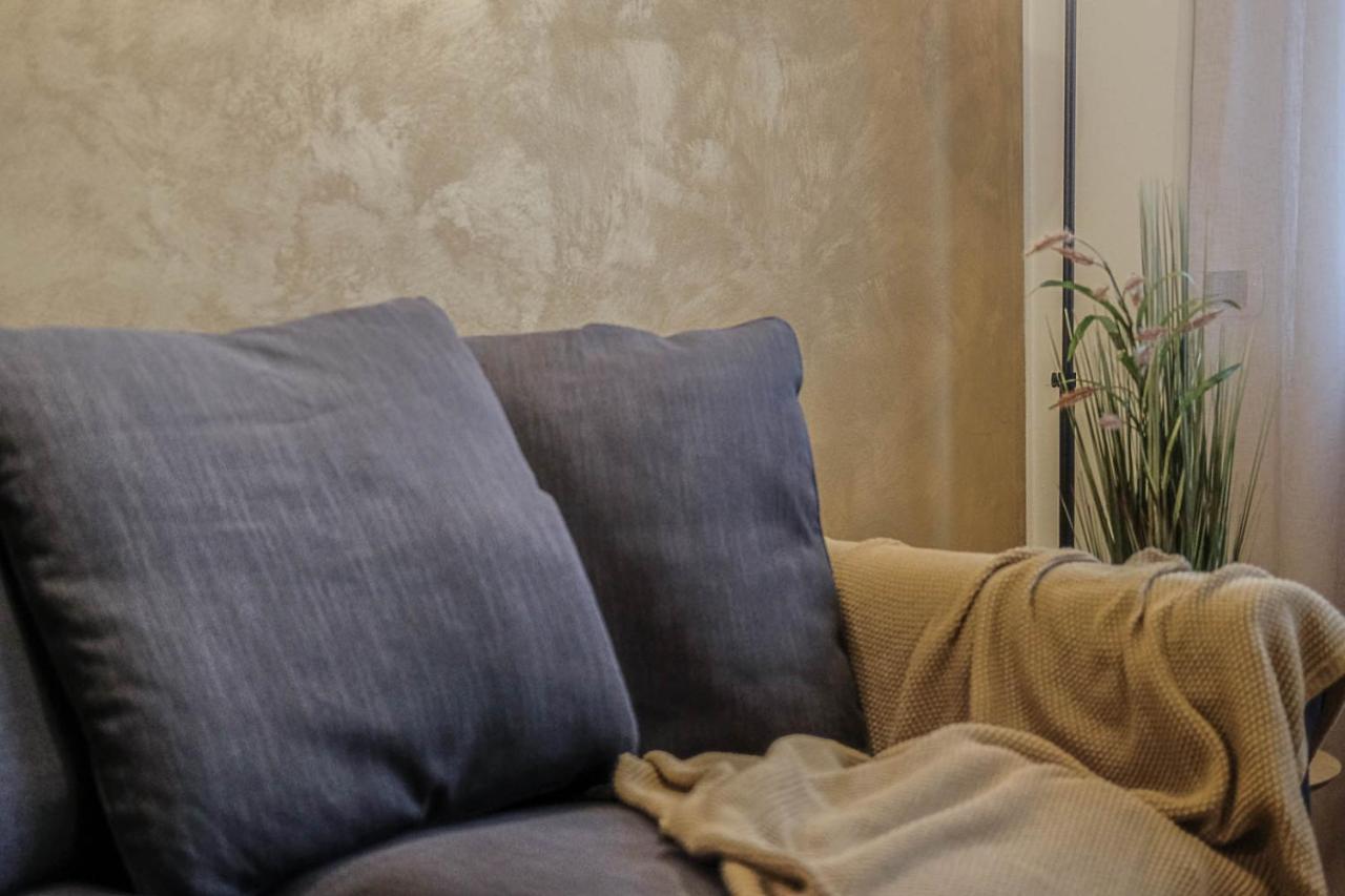 Verona Suites And Rooms Екстер'єр фото