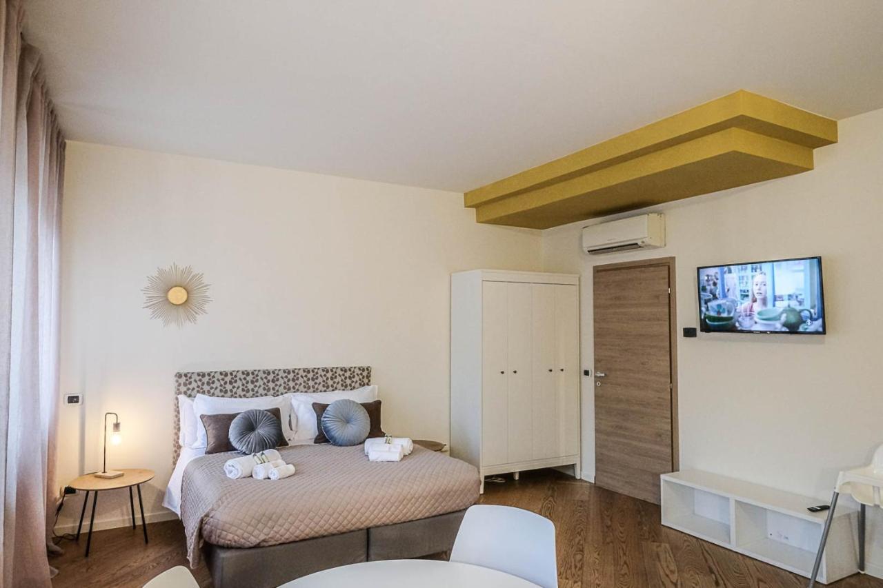 Verona Suites And Rooms Екстер'єр фото