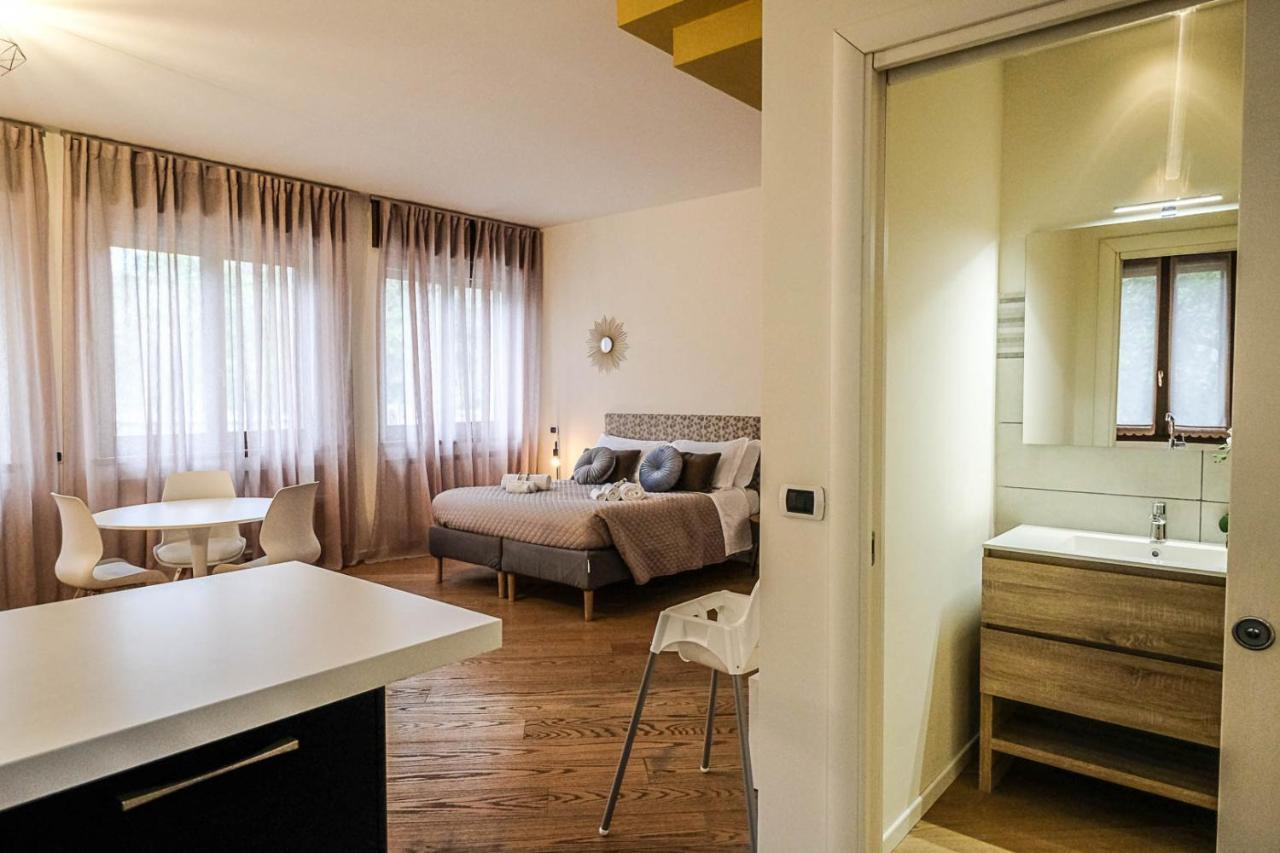 Verona Suites And Rooms Екстер'єр фото