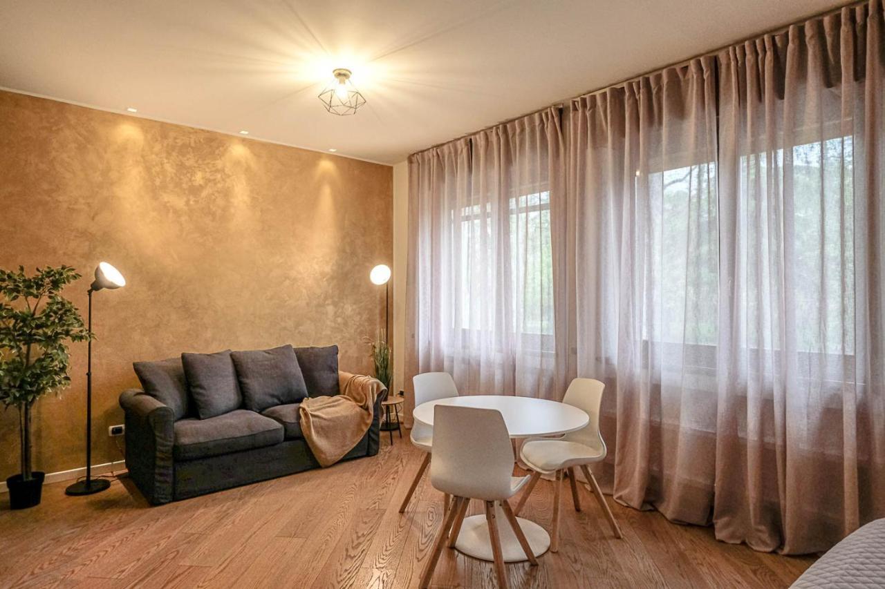 Verona Suites And Rooms Екстер'єр фото