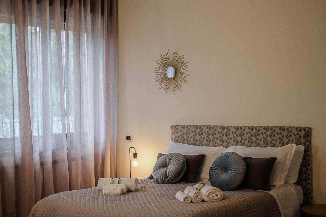 Verona Suites And Rooms Екстер'єр фото